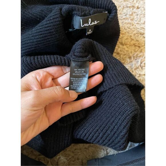 Lulus black turtle neck sweater dress size small‎ - Picture 4 of 5